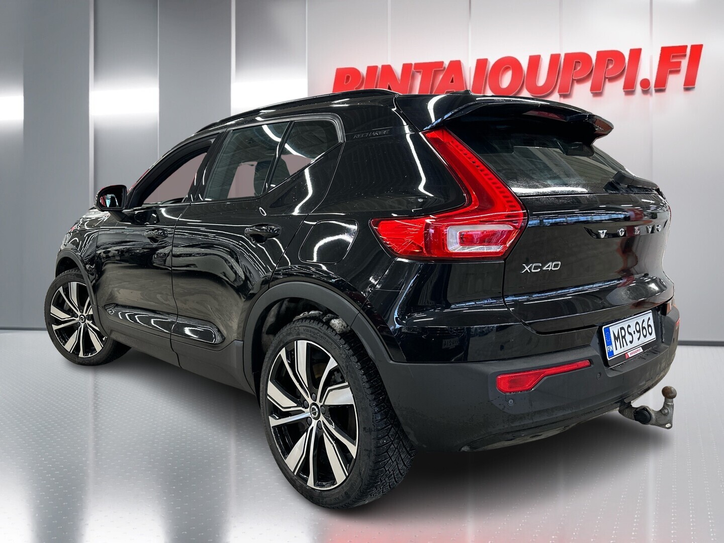VOLVO XC40 2021