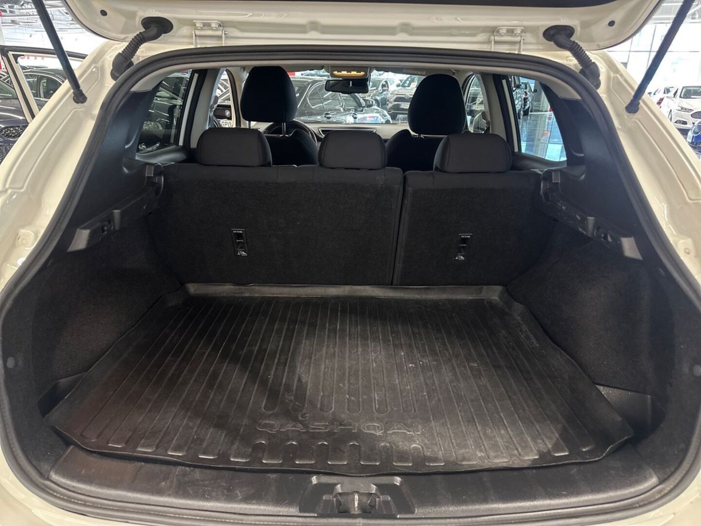 NISSAN Qashqai 2020
