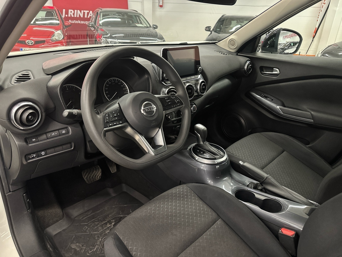 NISSAN Juke 2021