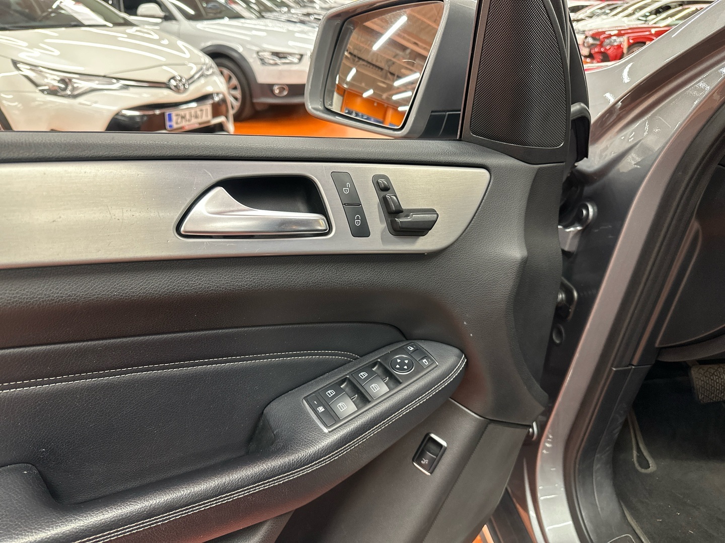 MERCEDES-BENZ ML 2011