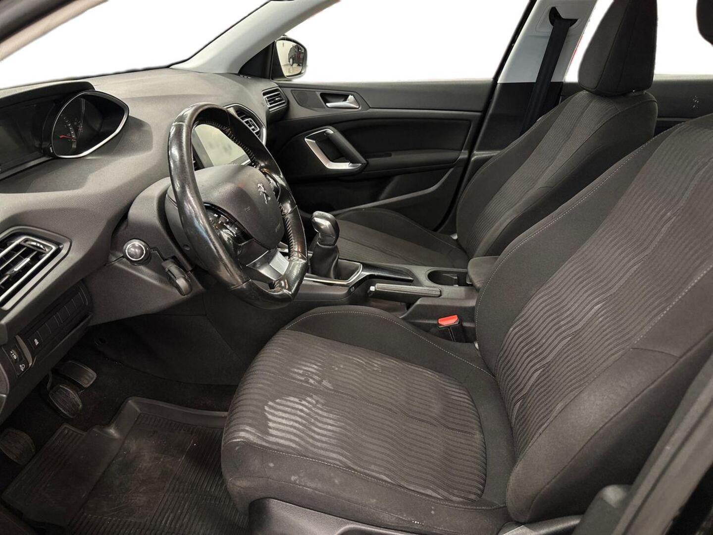 PEUGEOT 308 2013
