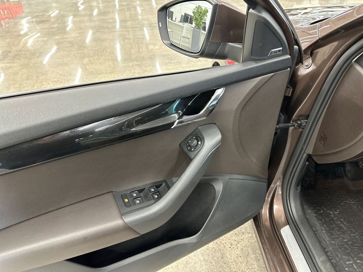 SKODA Octavia 2016