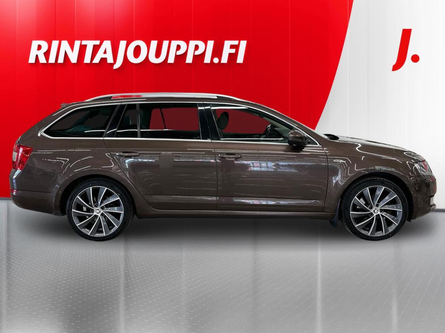 SKODA Octavia 2016