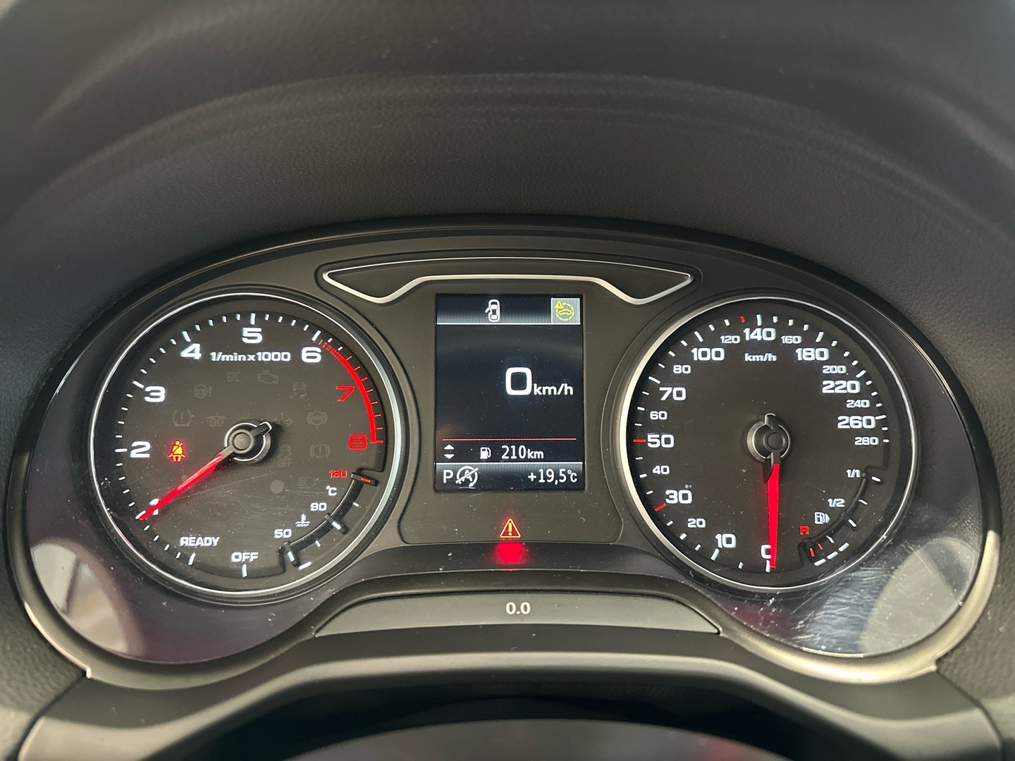 AUDI Q2 2021