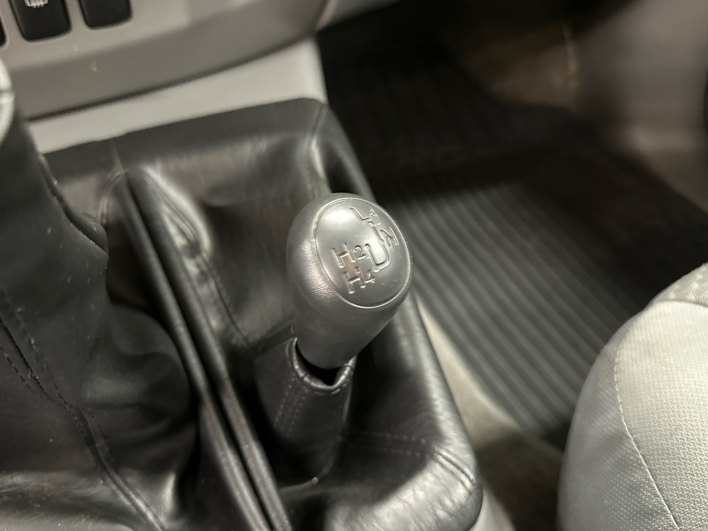 TOYOTA Hilux 2012