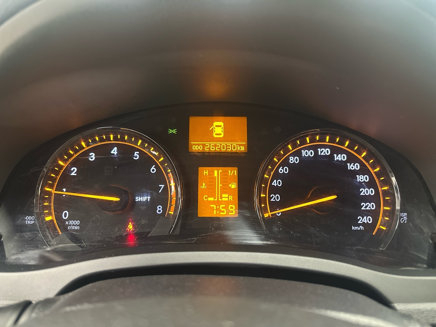 TOYOTA Avensis 2010