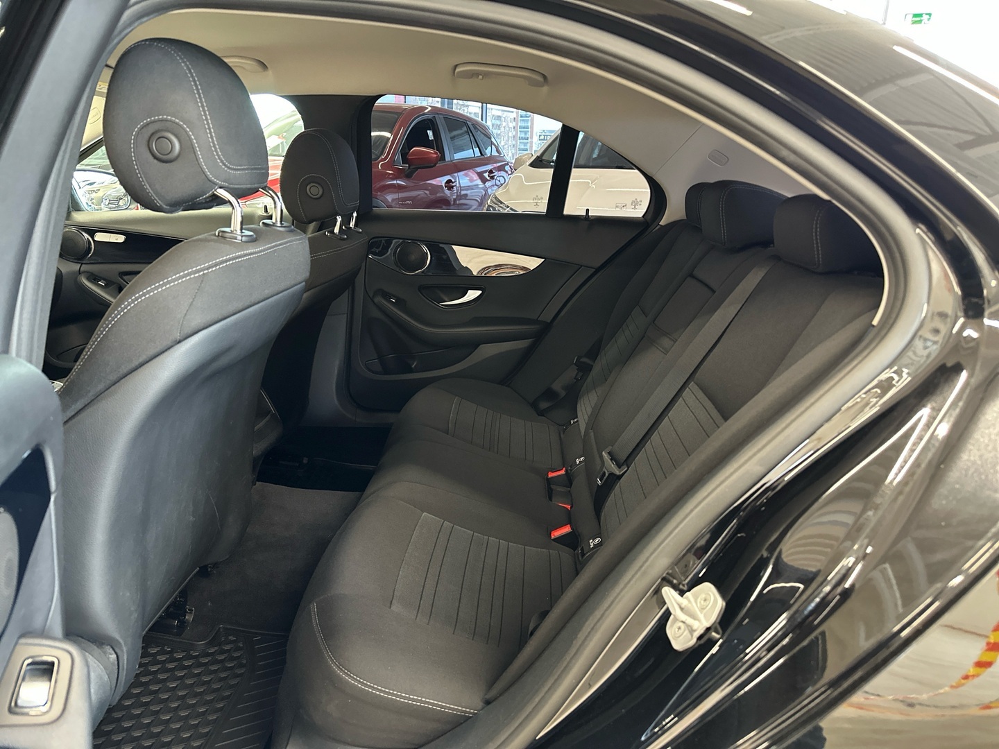 MERCEDES-BENZ C 2015