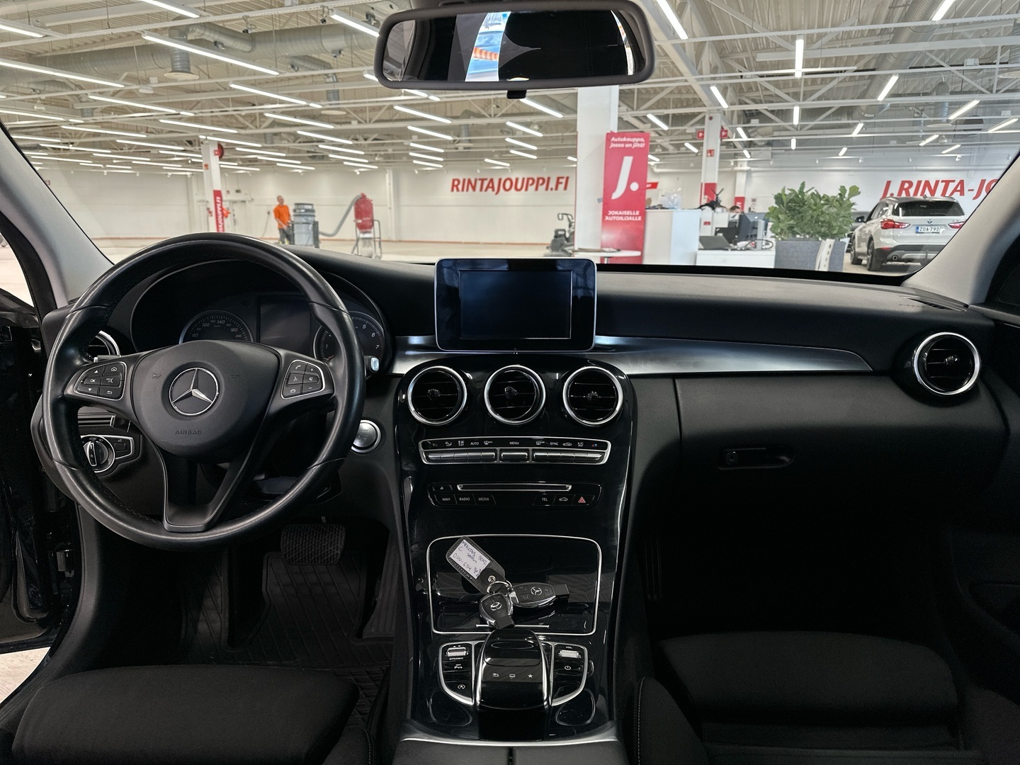 MERCEDES-BENZ C 2015