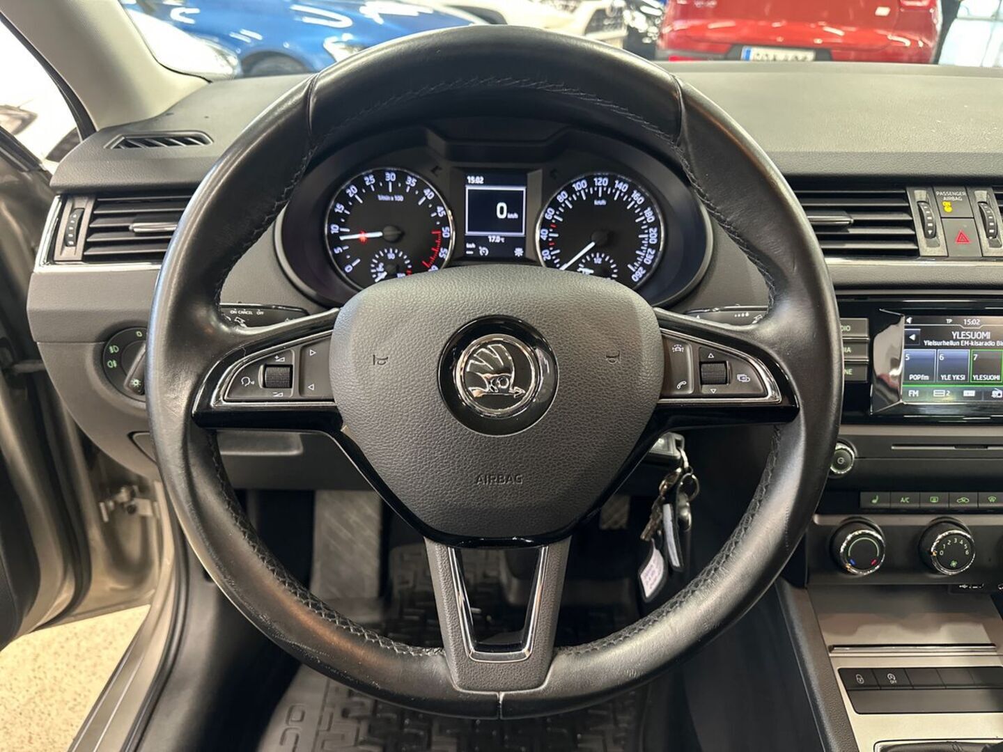 SKODA Octavia 15