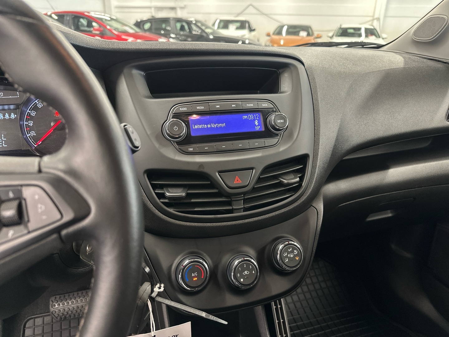 OPEL Karl 2017