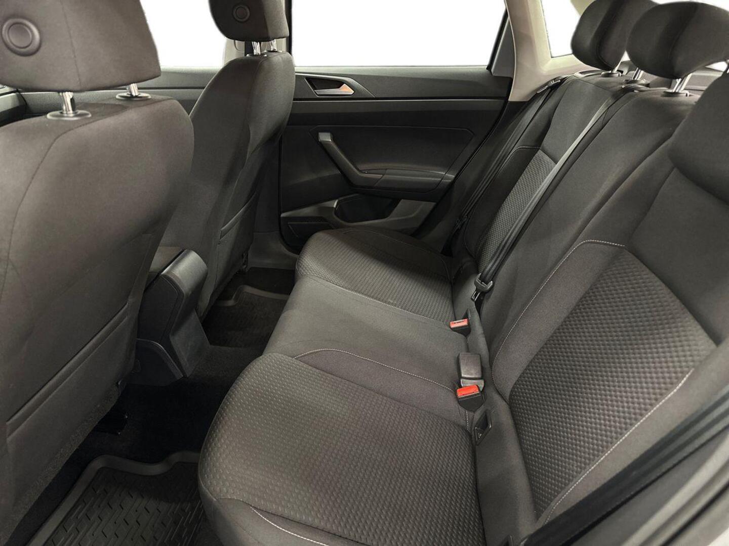 VOLKSWAGEN Polo 2018