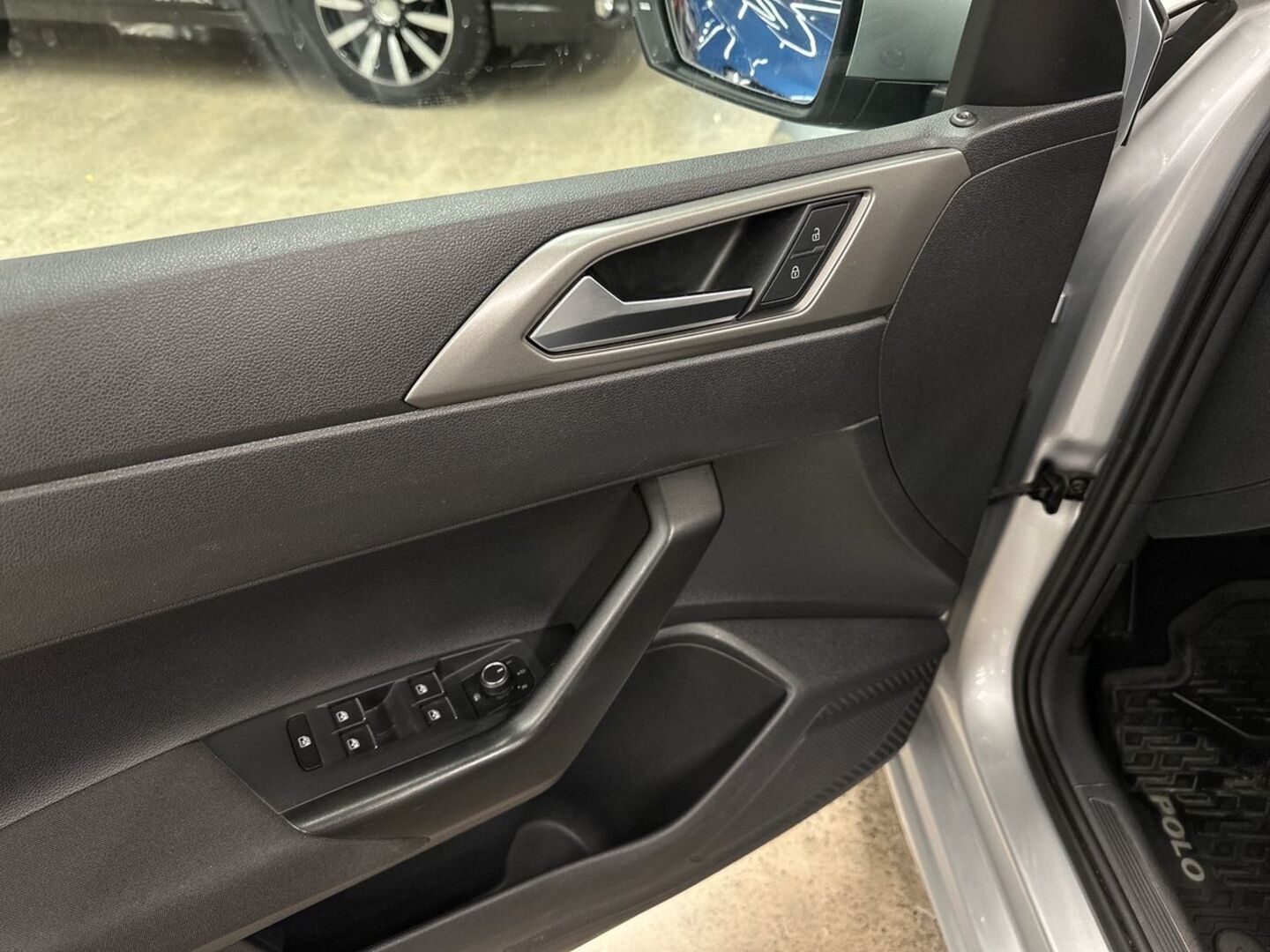 VOLKSWAGEN Polo 2018