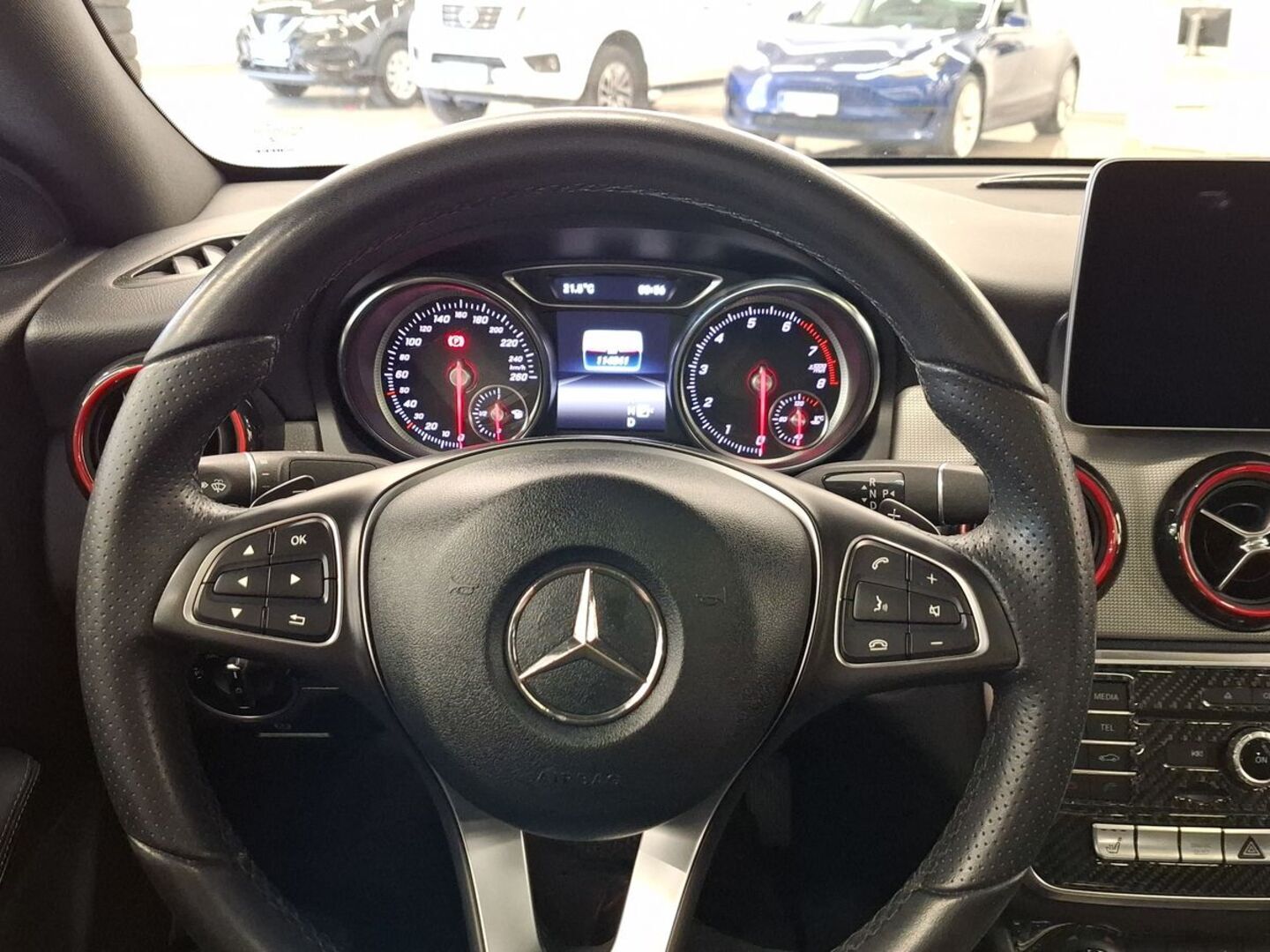 MERCEDES-BENZ CLA 2018