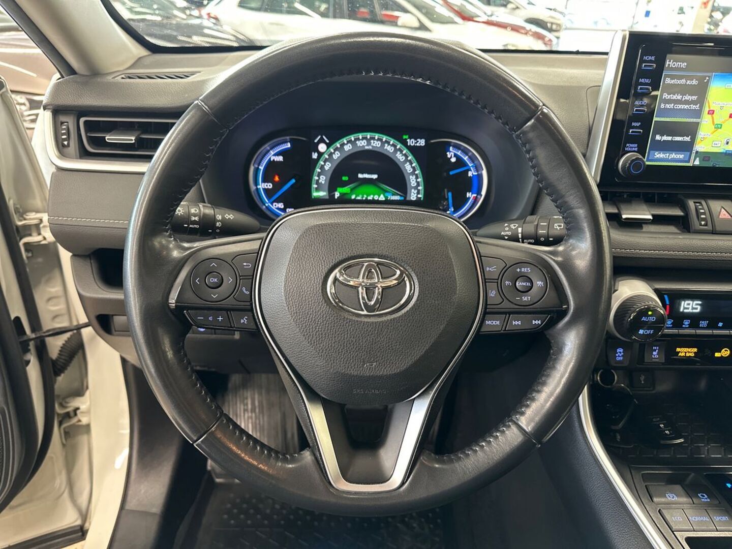 TOYOTA RAV4 2021