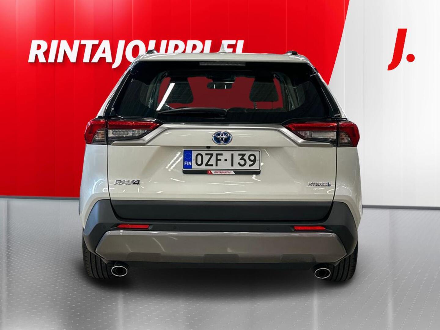 TOYOTA RAV4 2021