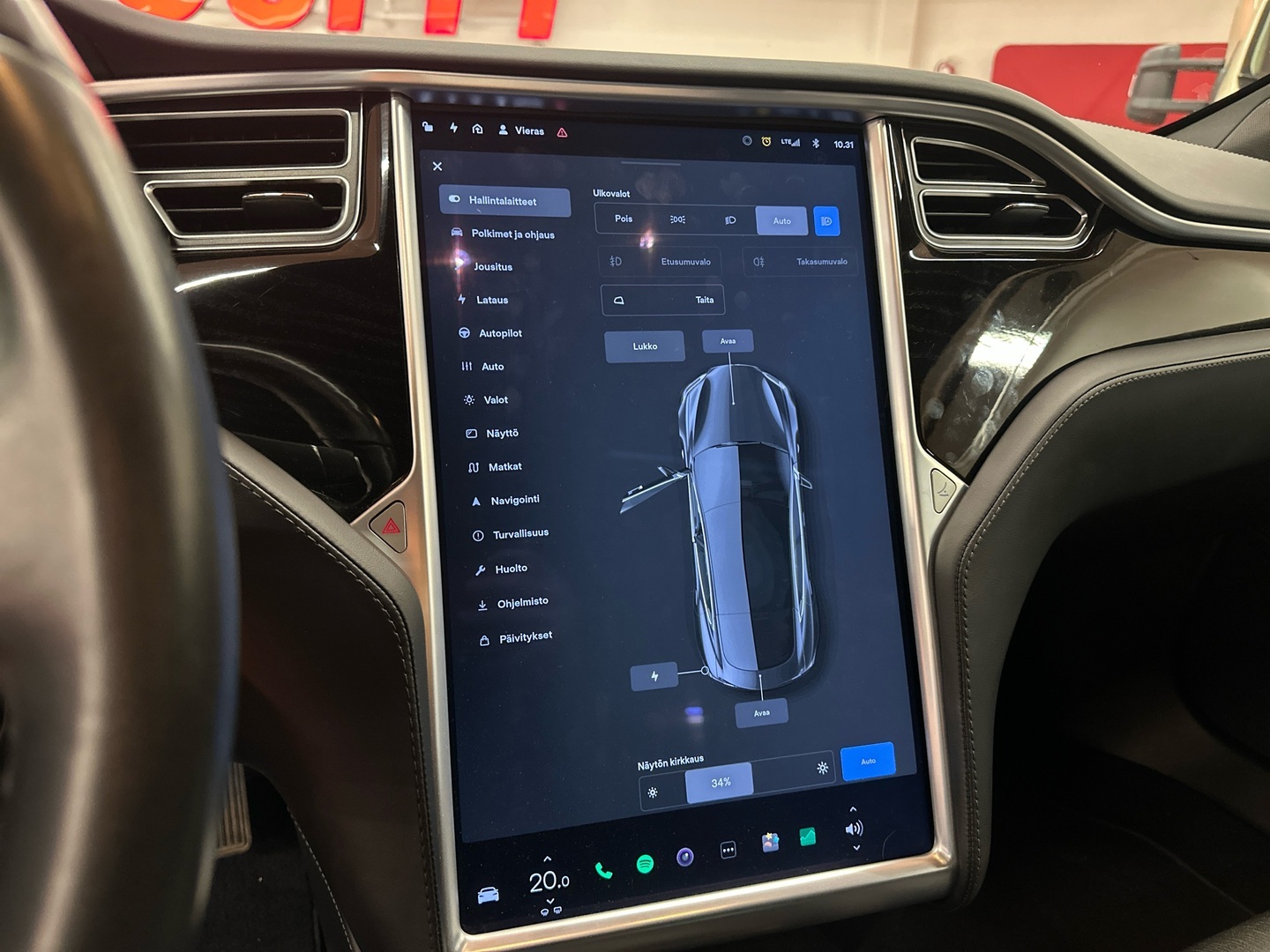 TESLA Model S 2018
