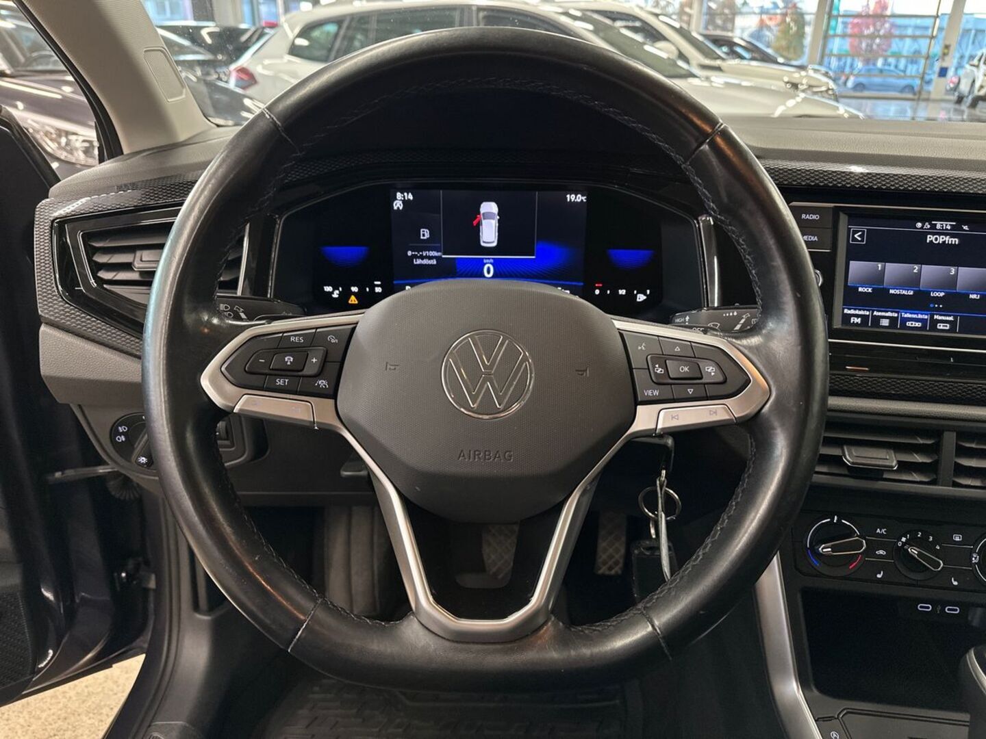 VOLKSWAGEN Polo 2022