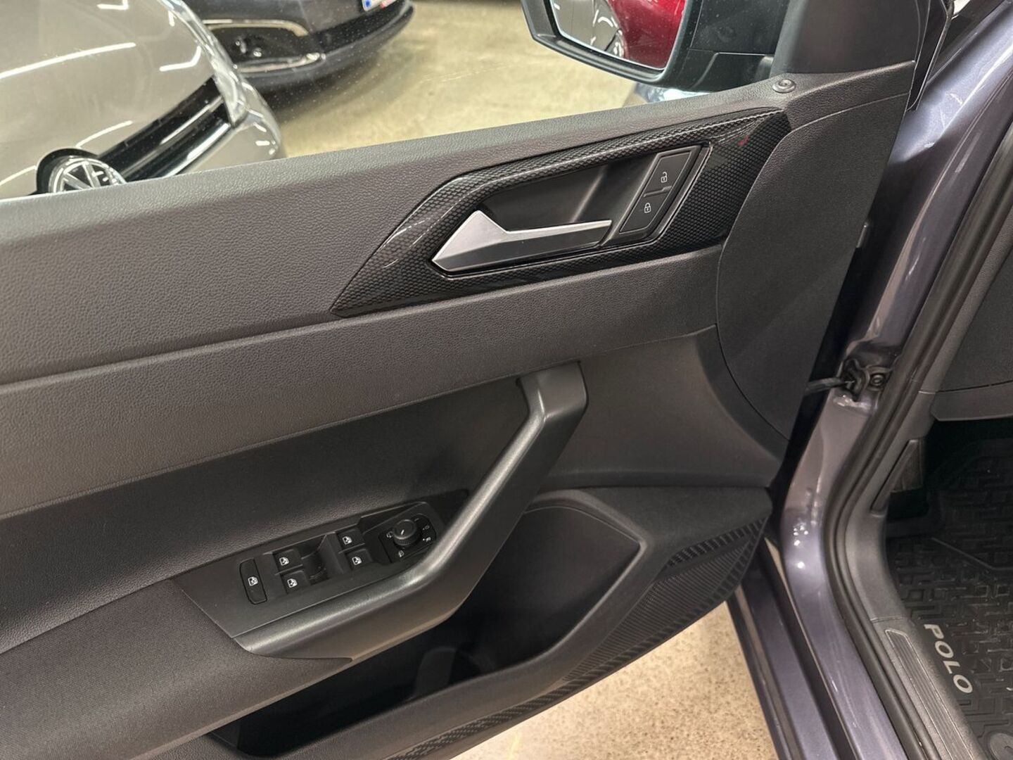 VOLKSWAGEN Polo 2022