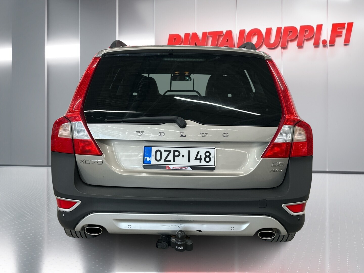 VOLVO XC70 2010