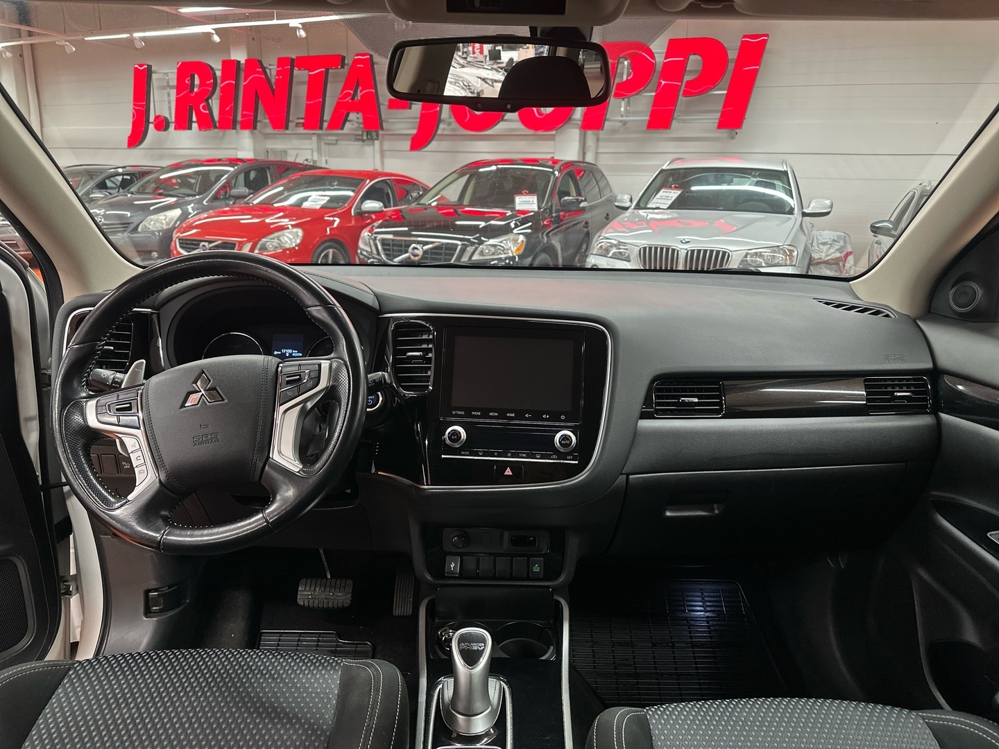 MITSUBISHI Outlander PHEV 2020