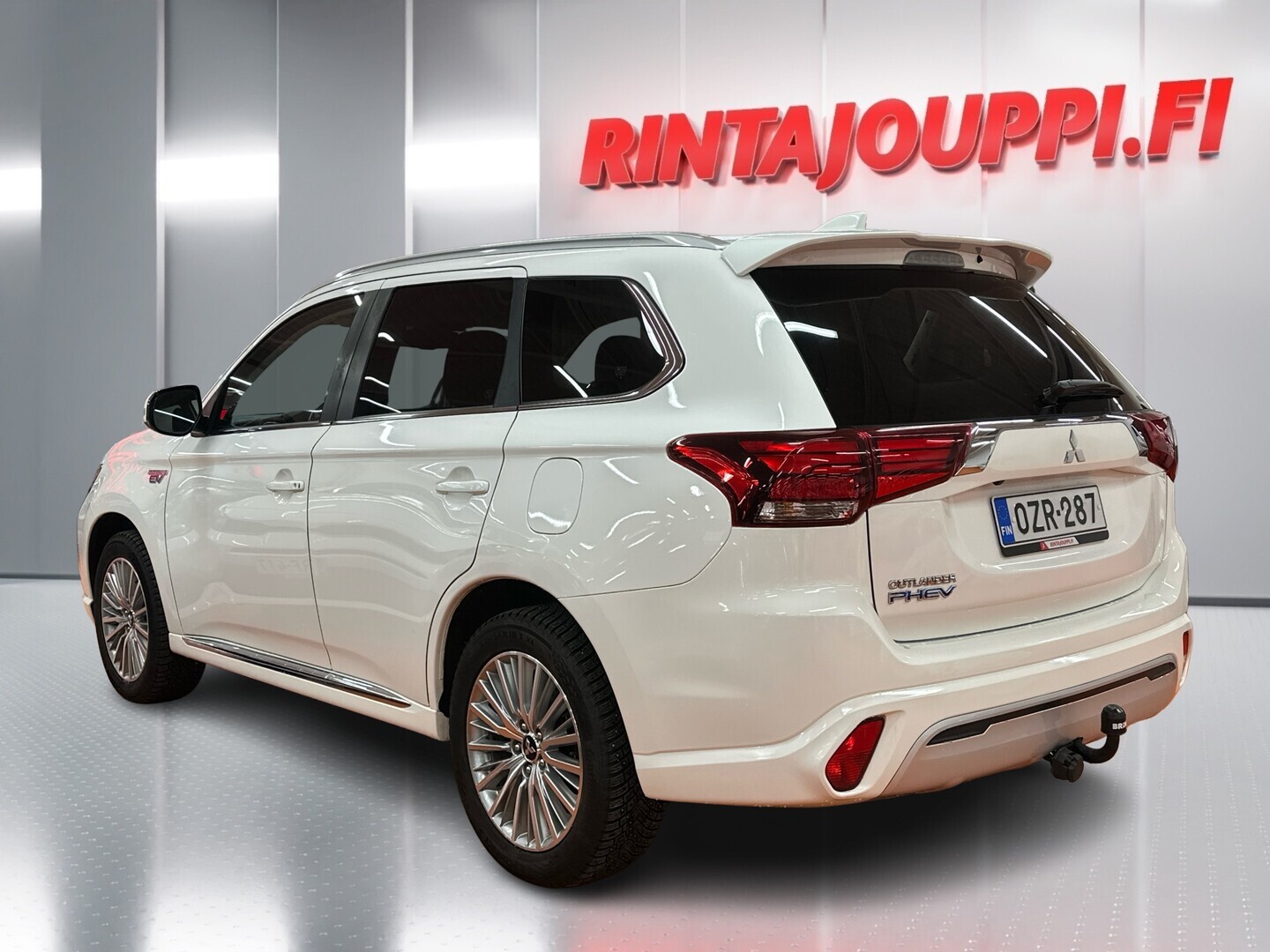 MITSUBISHI Outlander PHEV 2020