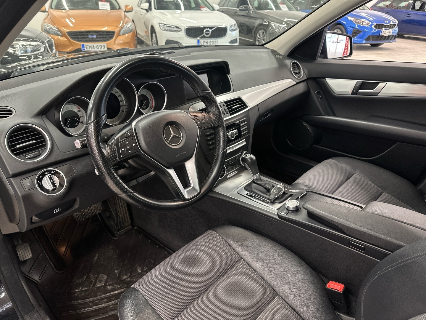 MERCEDES-BENZ C 2013
