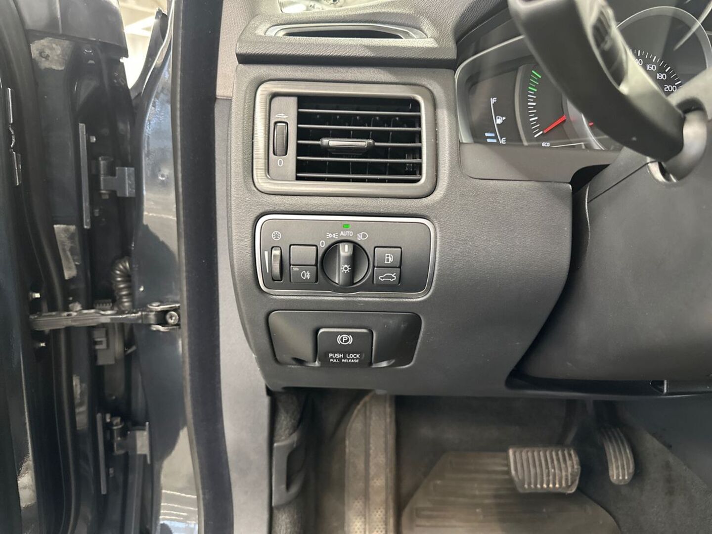 VOLVO S80 2014