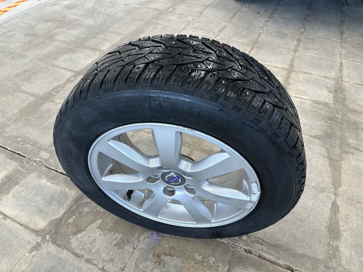 VOLVO S60 2011