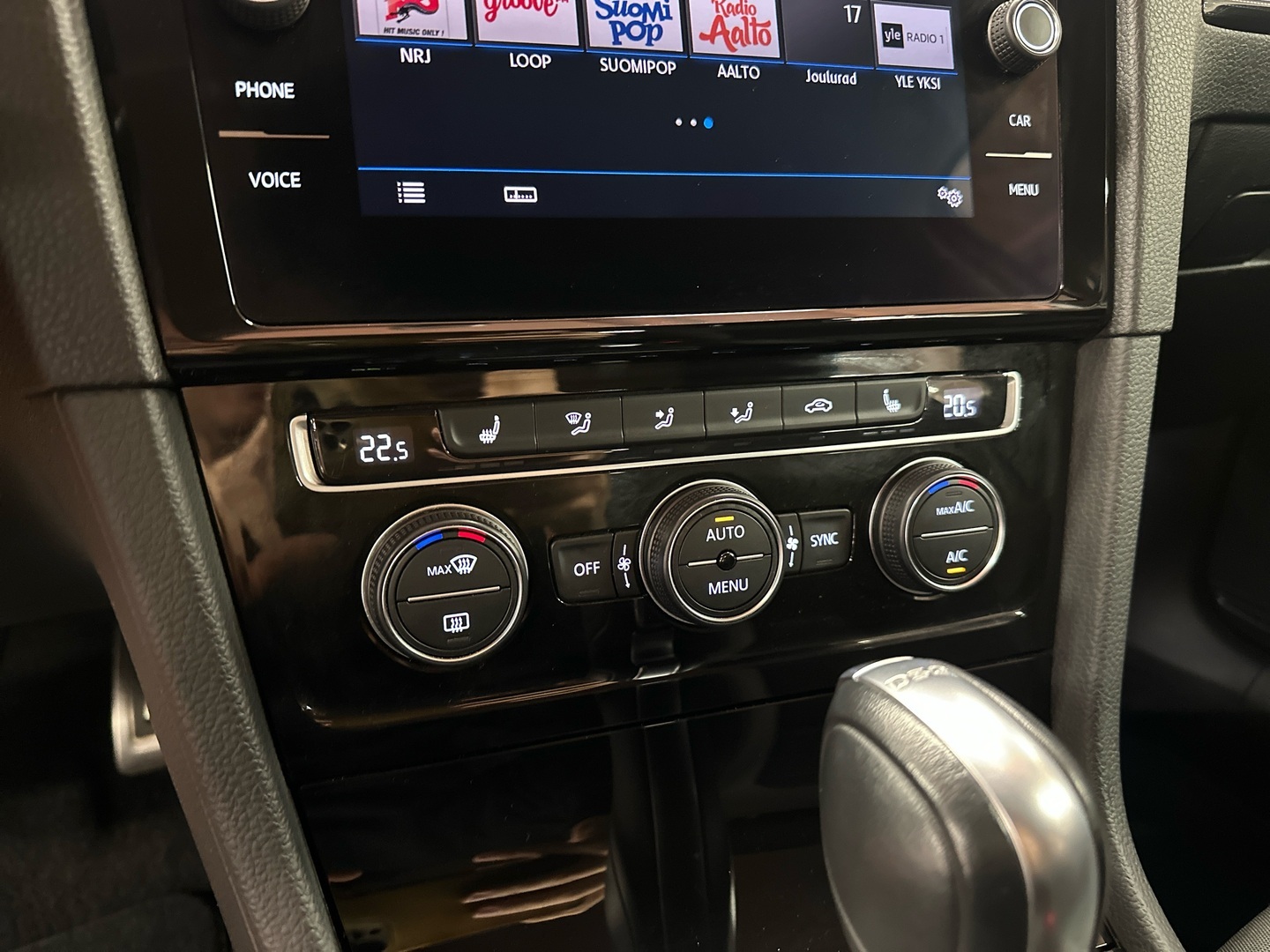 VOLKSWAGEN Golf 2017