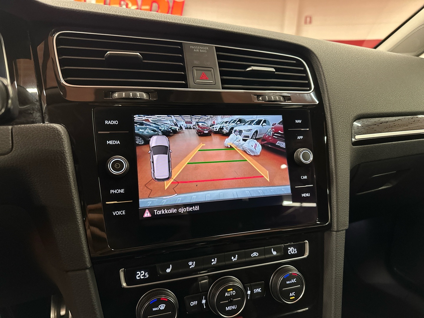 VOLKSWAGEN Golf 2017