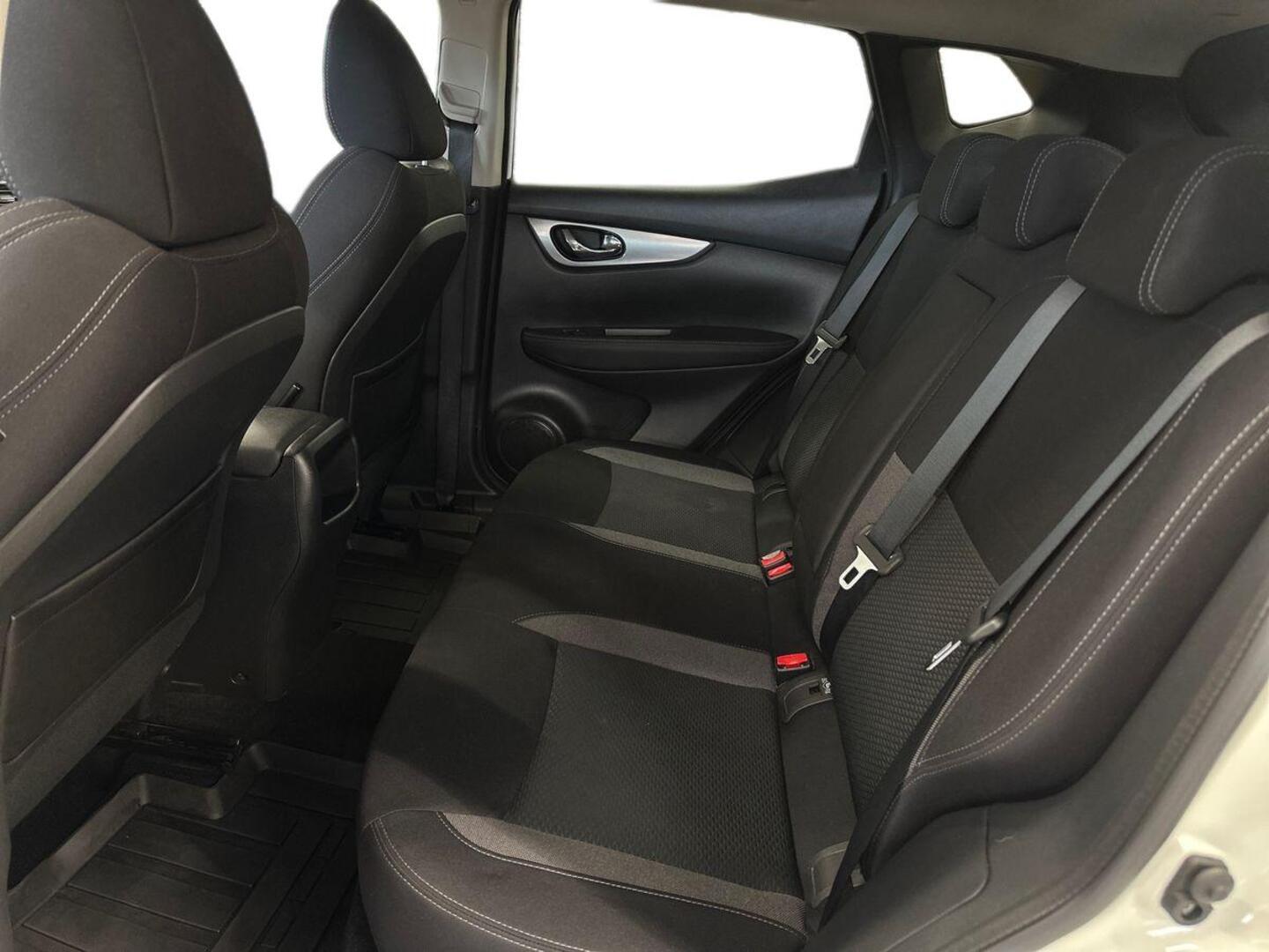 NISSAN Qashqai 2019