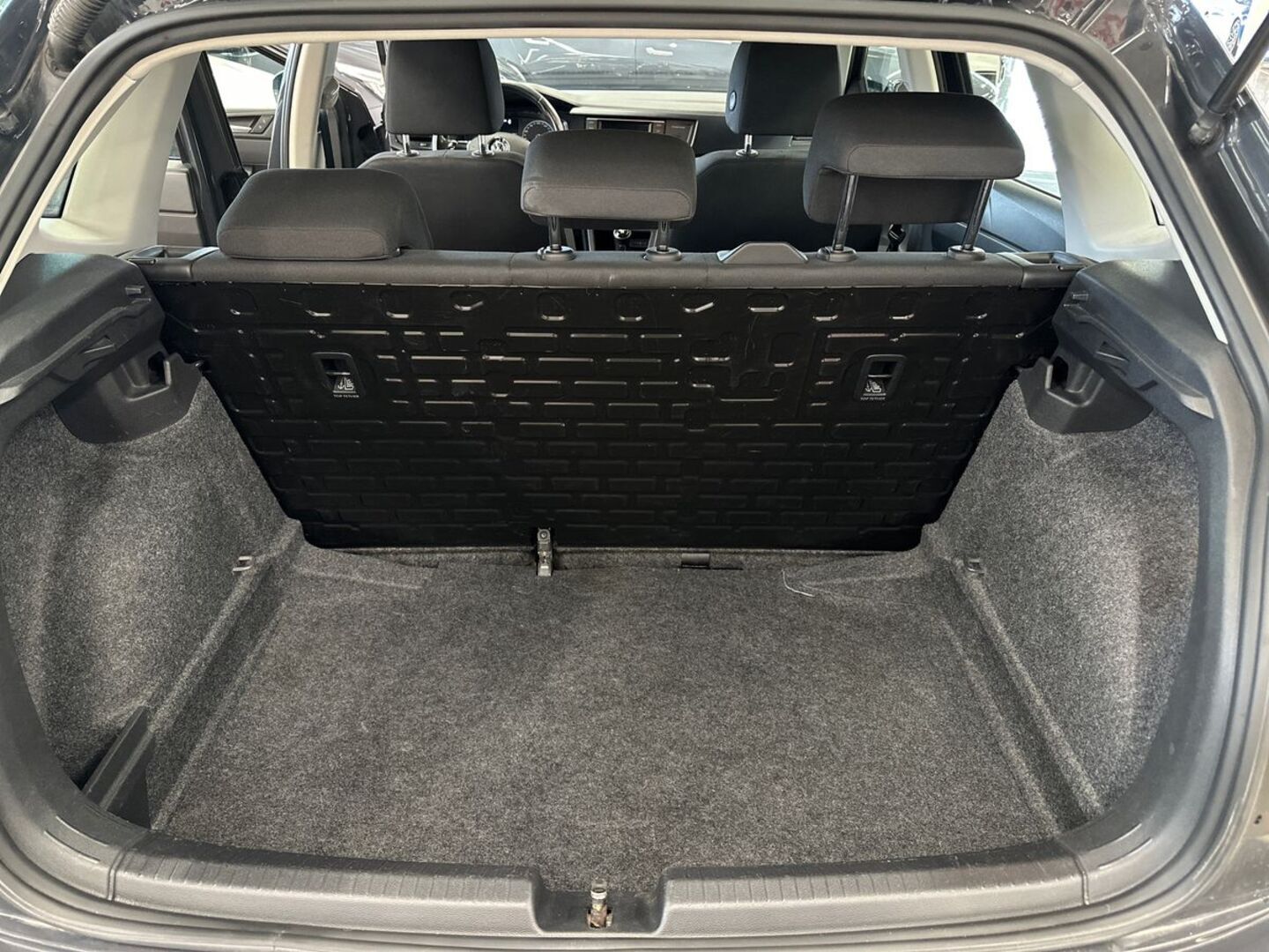 VOLKSWAGEN Polo 2021