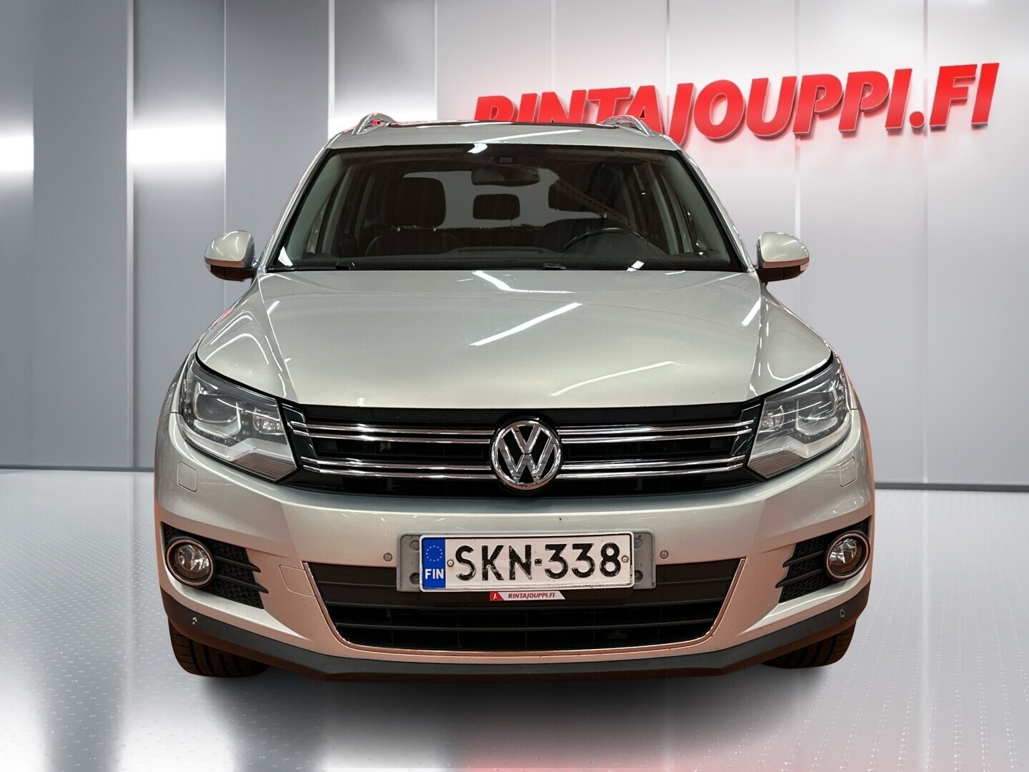 VOLKSWAGEN Tiguan 2012