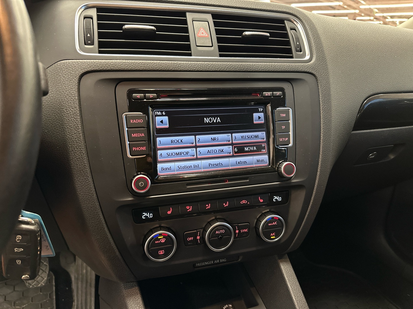 VOLKSWAGEN Jetta 2014