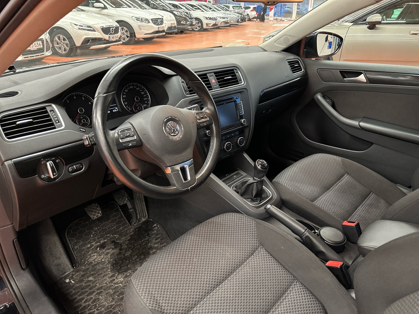 VOLKSWAGEN Jetta 2014