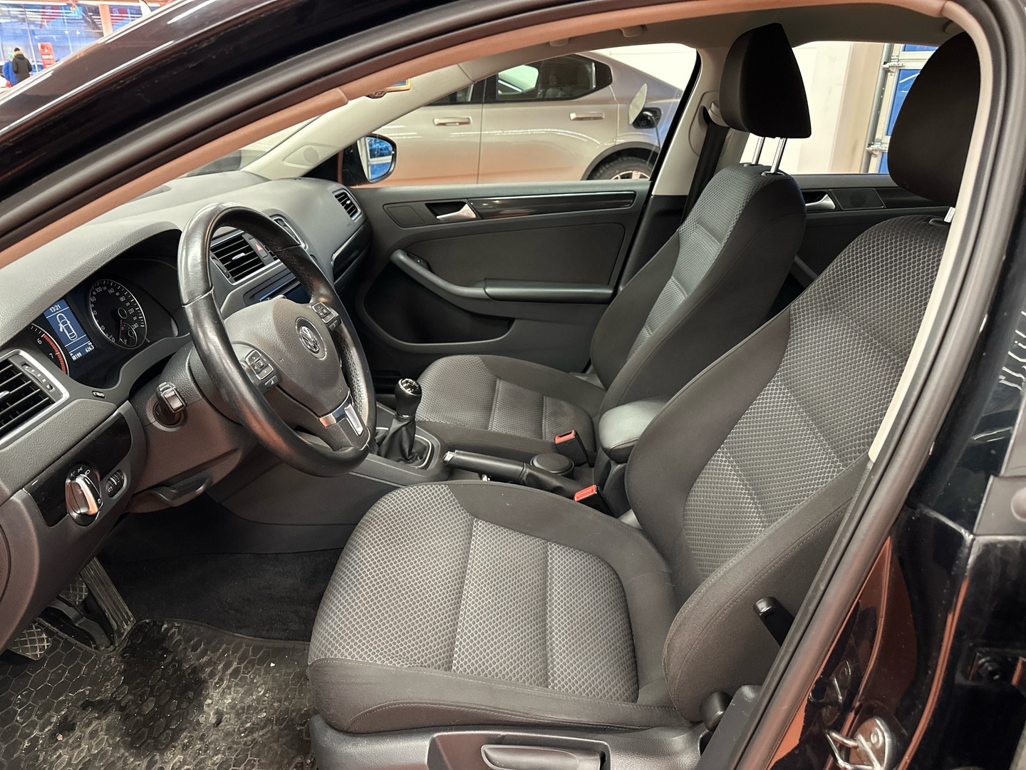 VOLKSWAGEN Jetta 2014