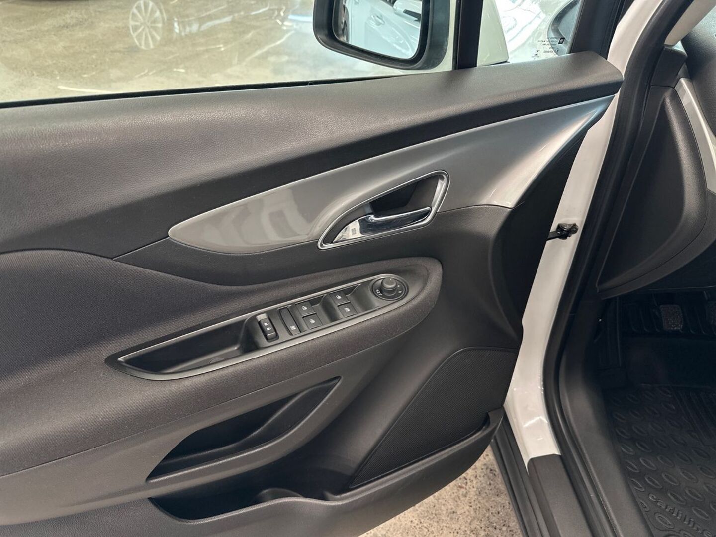 OPEL Mokka 2015