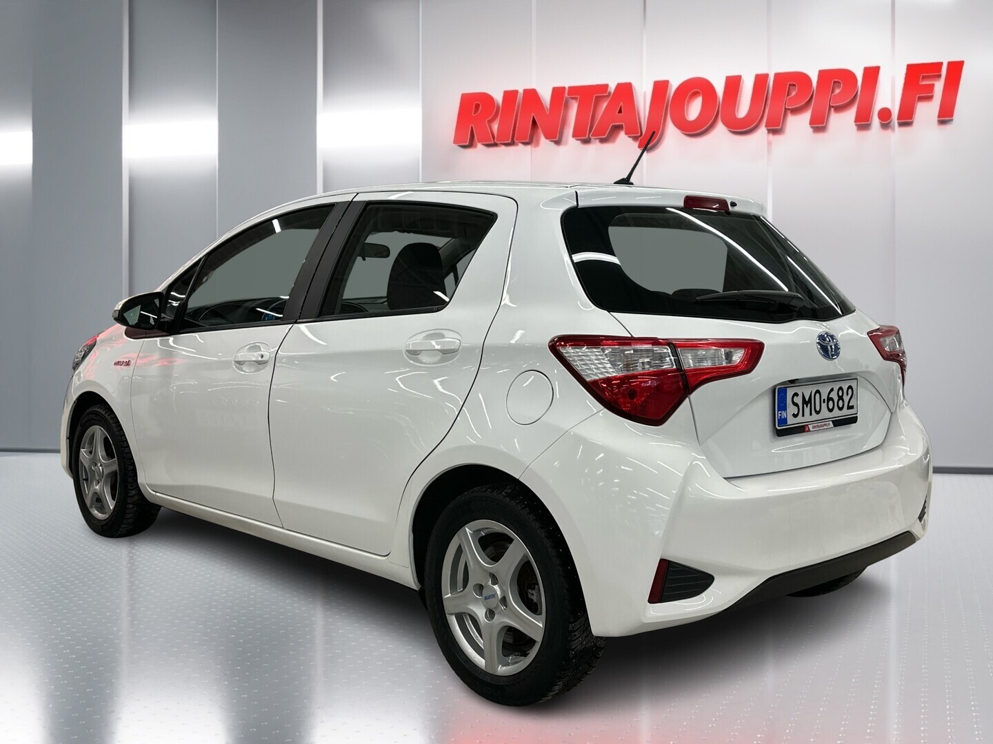 TOYOTA Yaris 2018