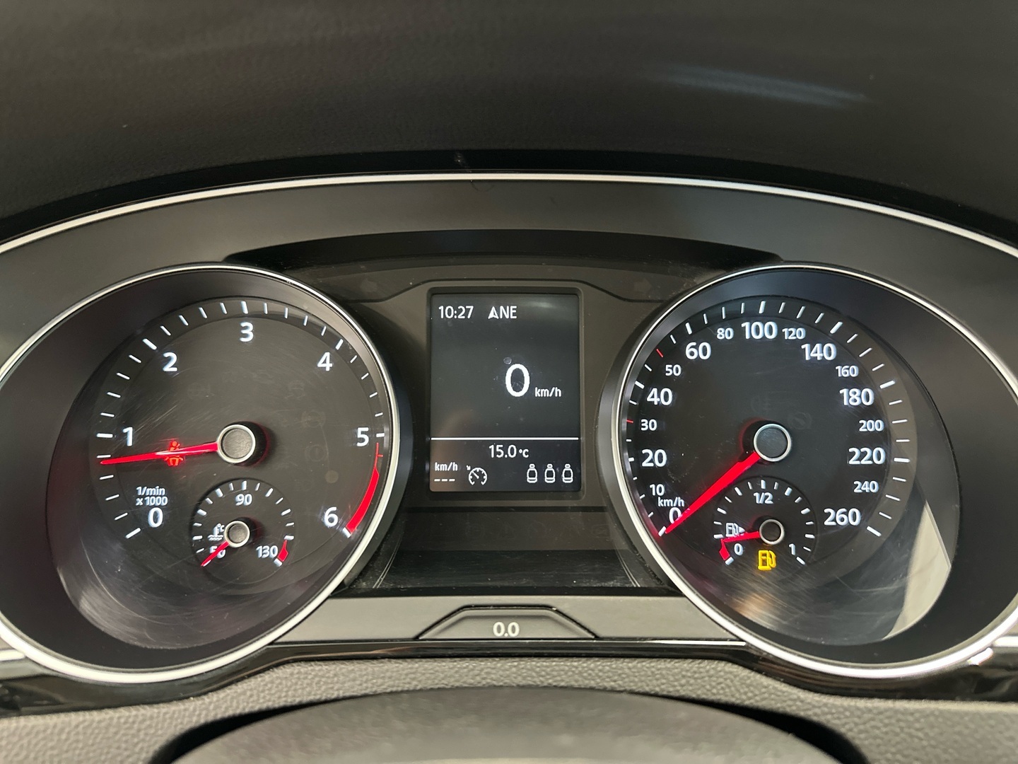 VOLKSWAGEN Passat 2016