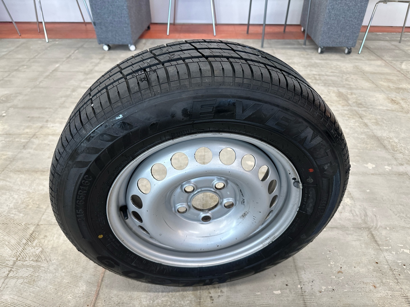 VOLKSWAGEN Transporter 2017