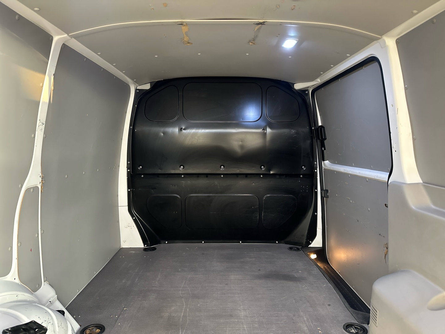 VOLKSWAGEN Transporter 2017