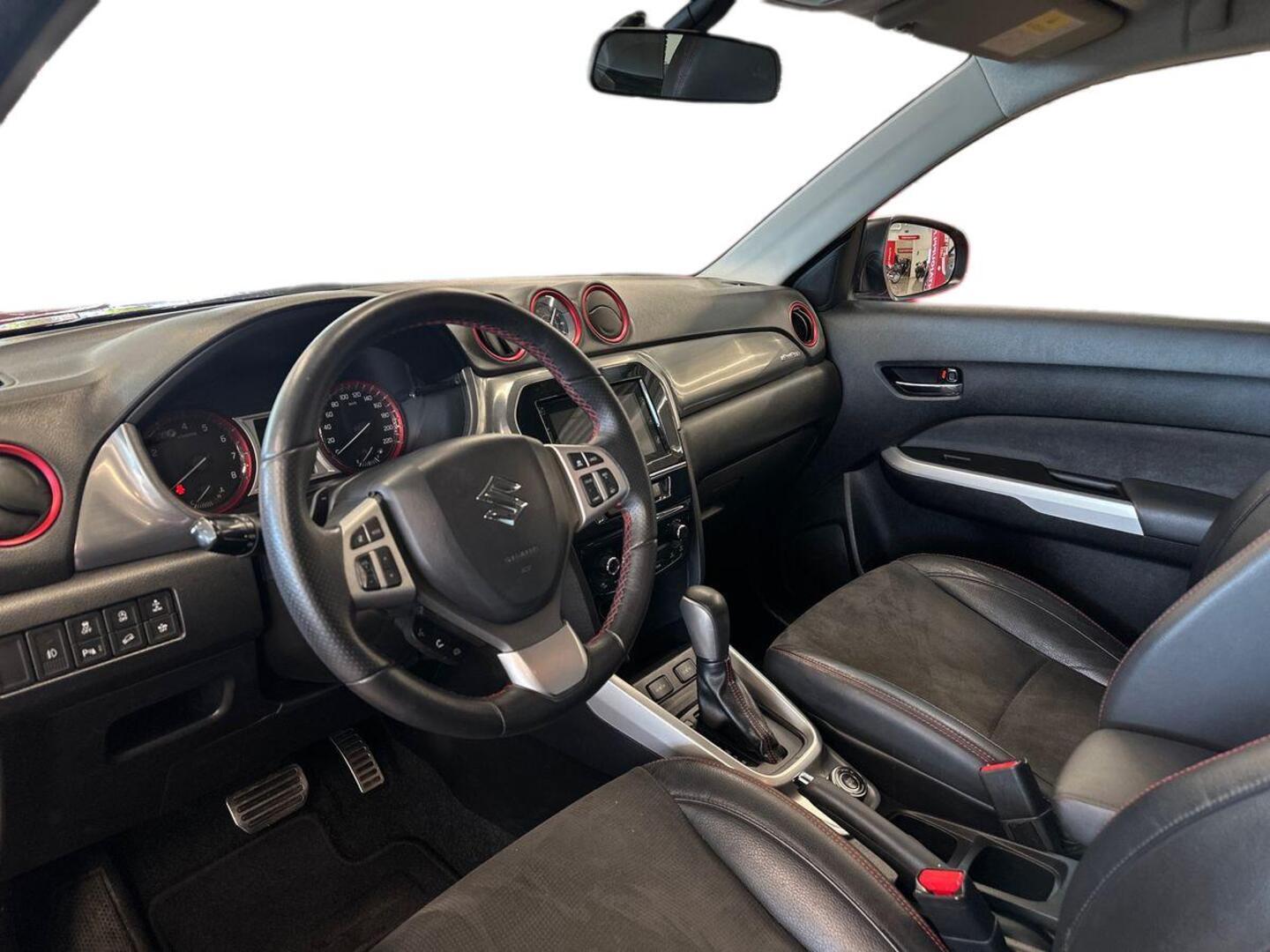 SUZUKI Vitara 2016