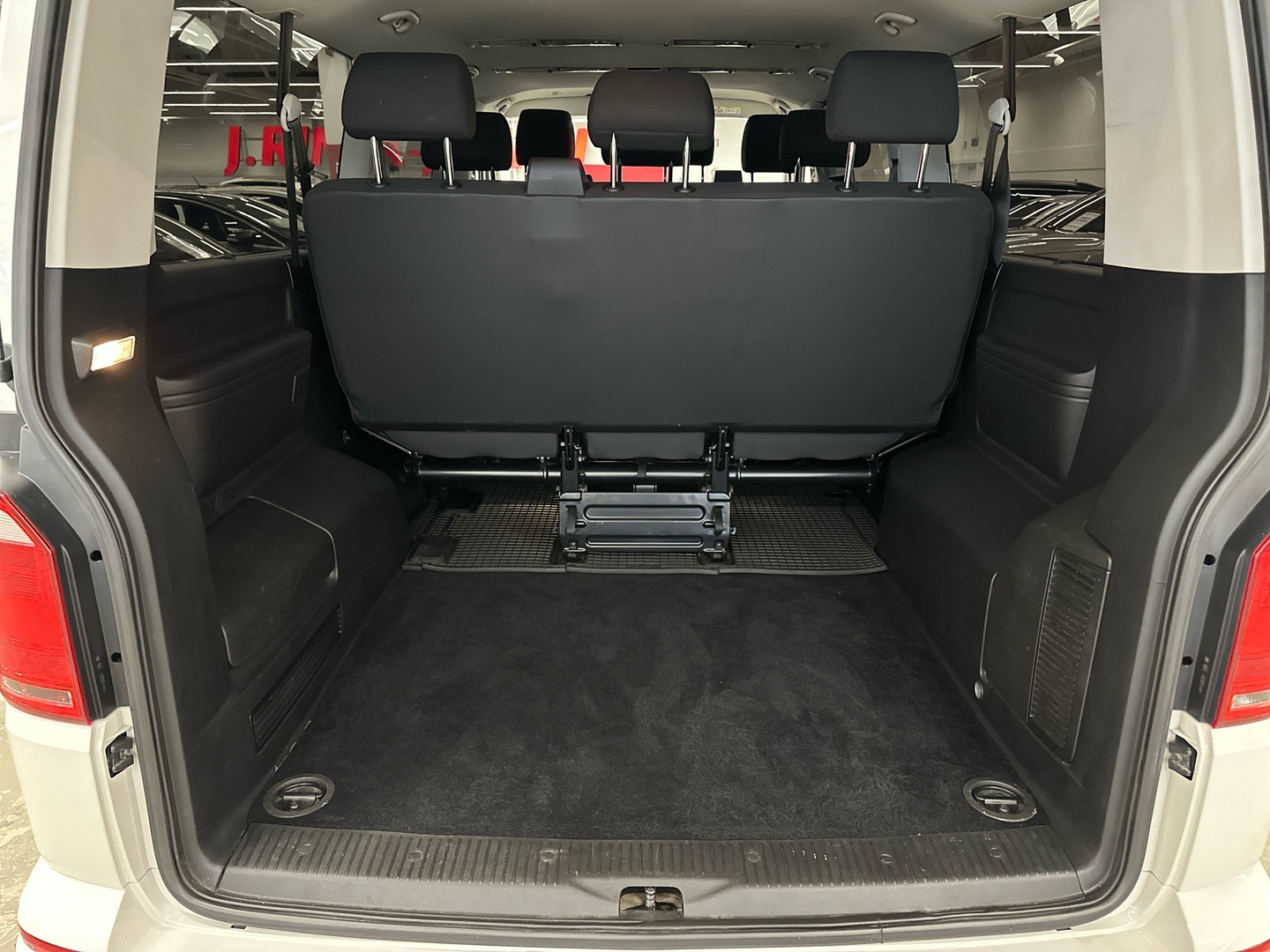 VOLKSWAGEN Caravelle 2019