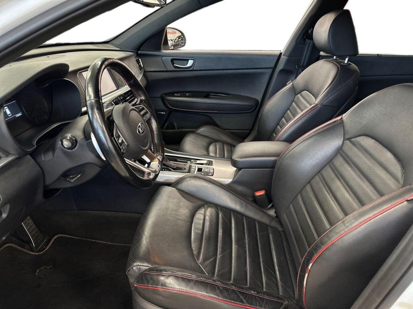 KIA Optima 9