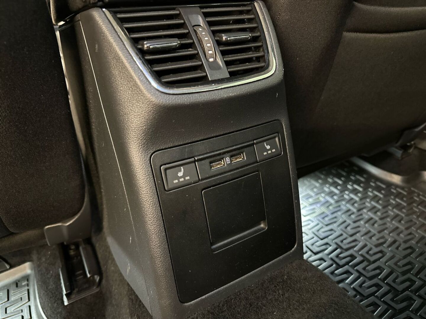 SKODA Octavia 2019