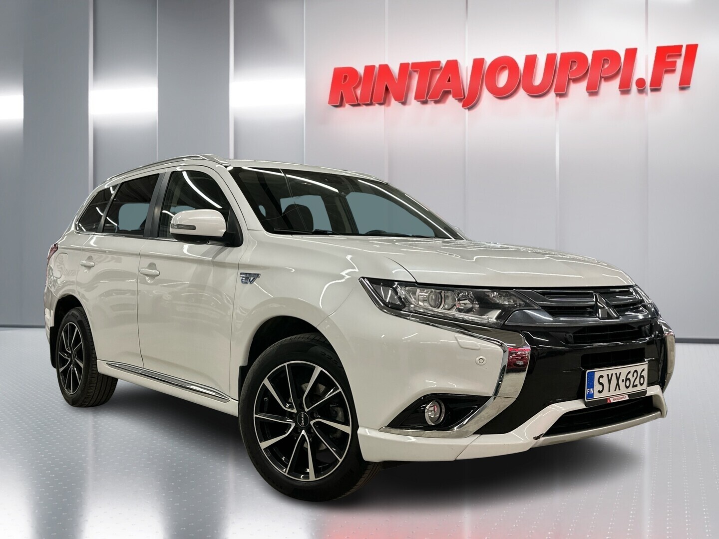 MITSUBISHI Outlander PHEV 2015