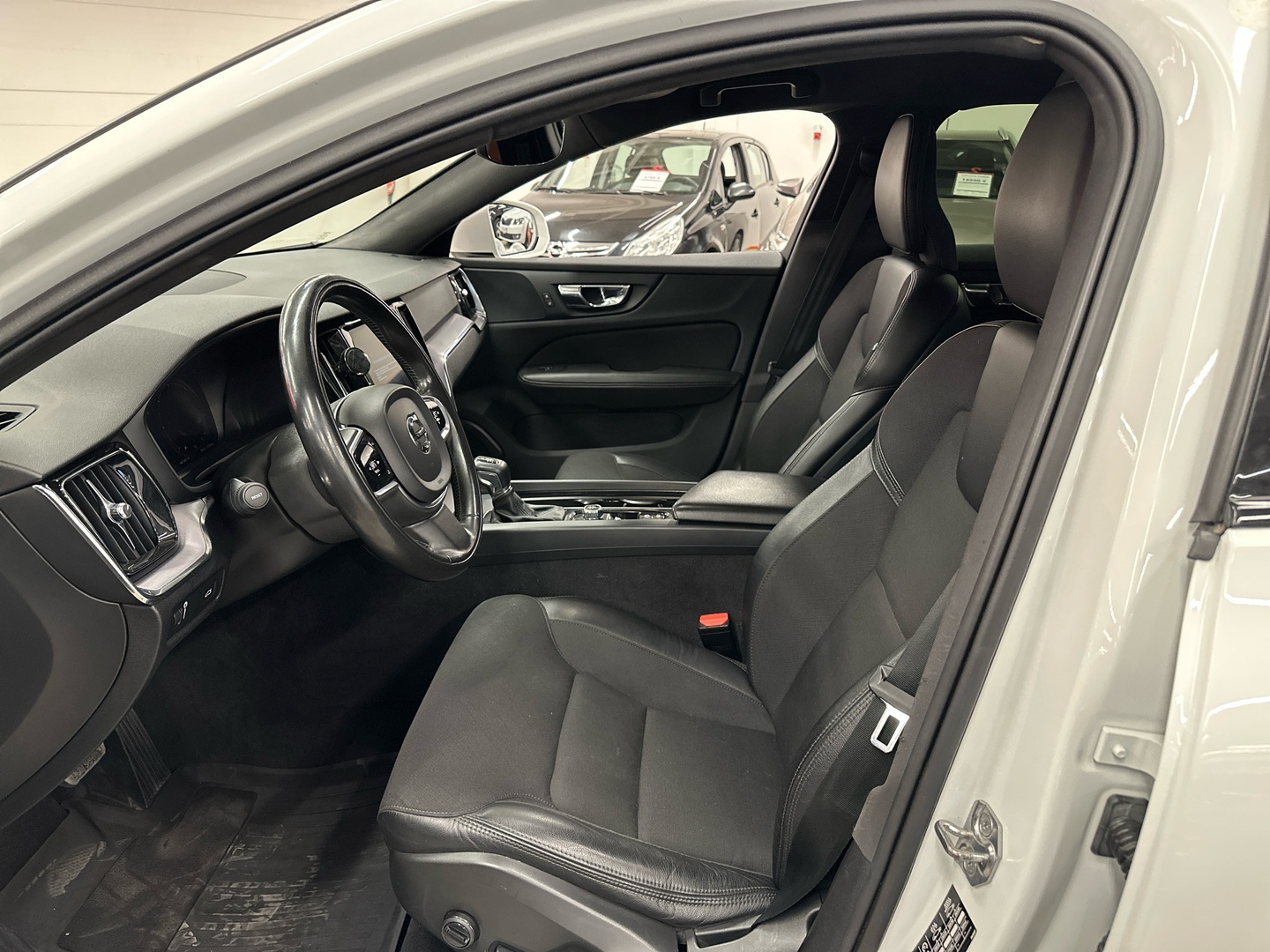 VOLVO V60 Cross Country 2020