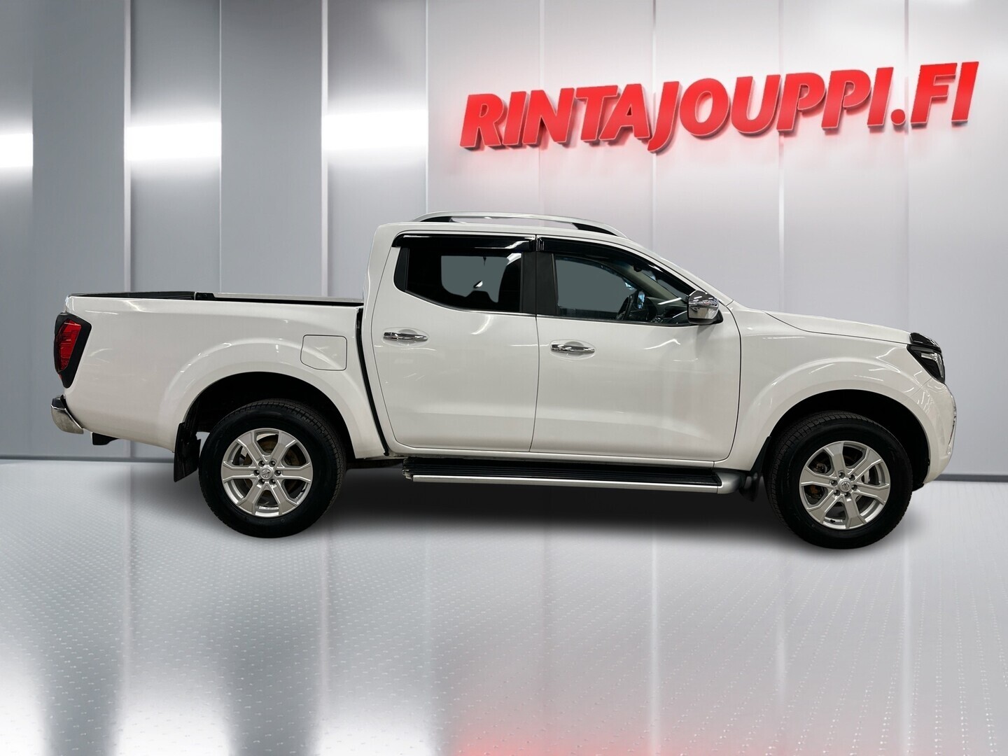 NISSAN Navara 2017