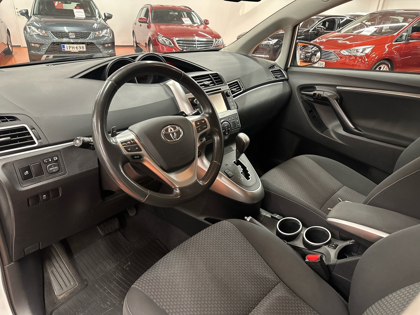 TOYOTA Verso 2014