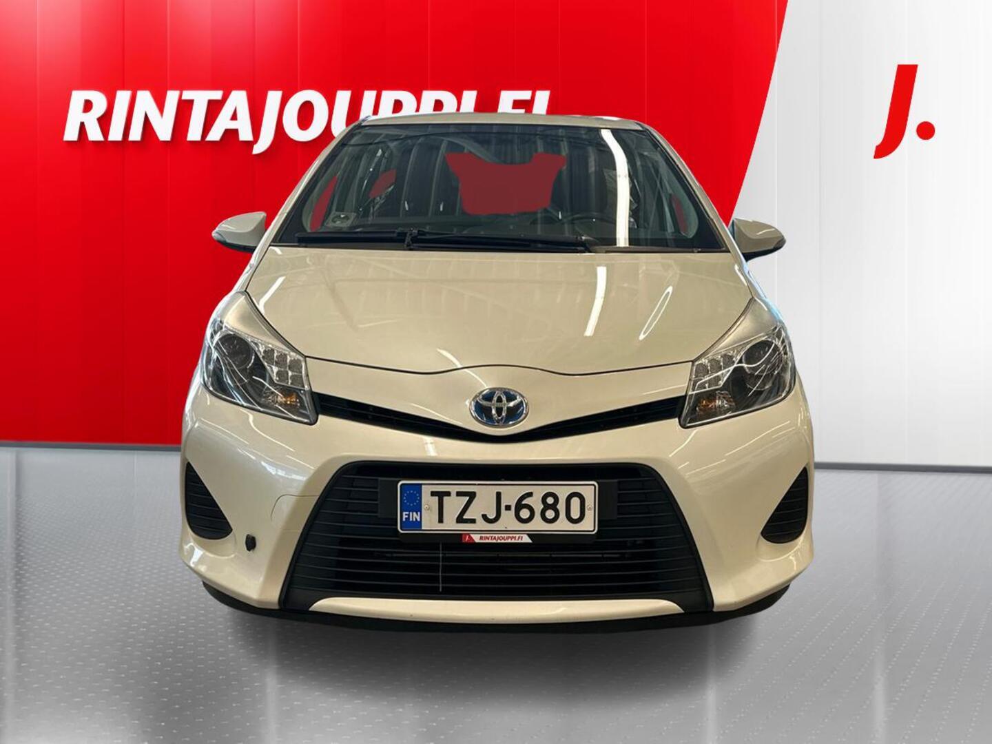 TOYOTA Yaris 2014
